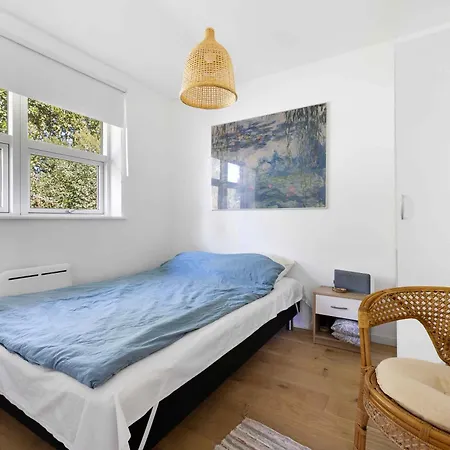 بيت للعطل In A Scenic Area Close To The Ocean *